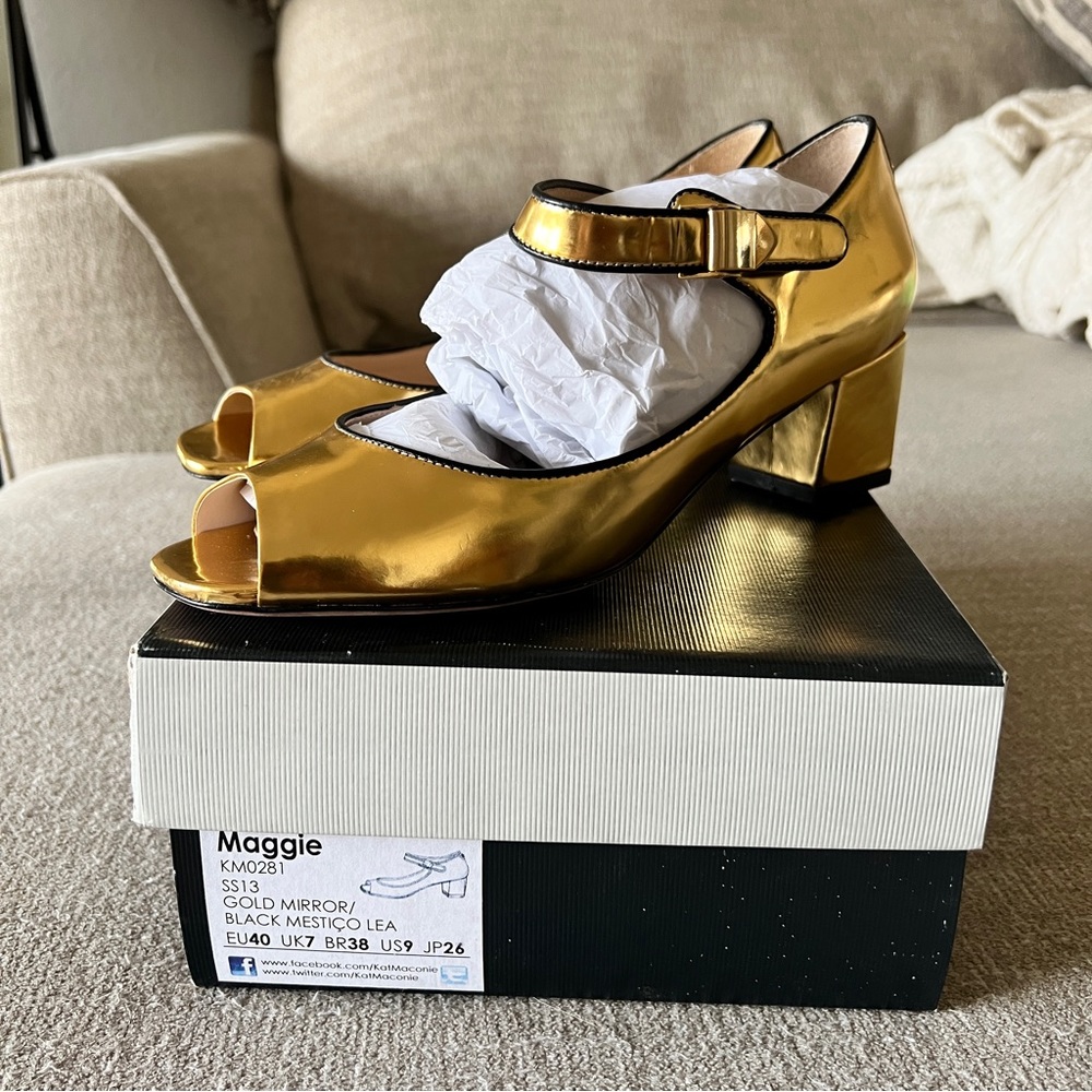Kat Maconie Gold Mirror "Maggie" Mary Jane Heels Size 9